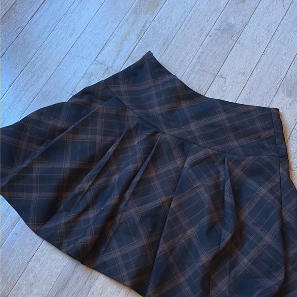 H&M Black and Brown Plaid A-Line Skirt